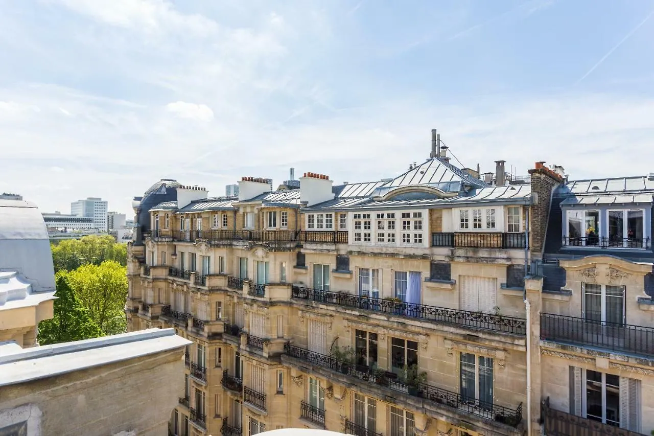 Cmg - Premium Tour Eiffel - 71 Paris
